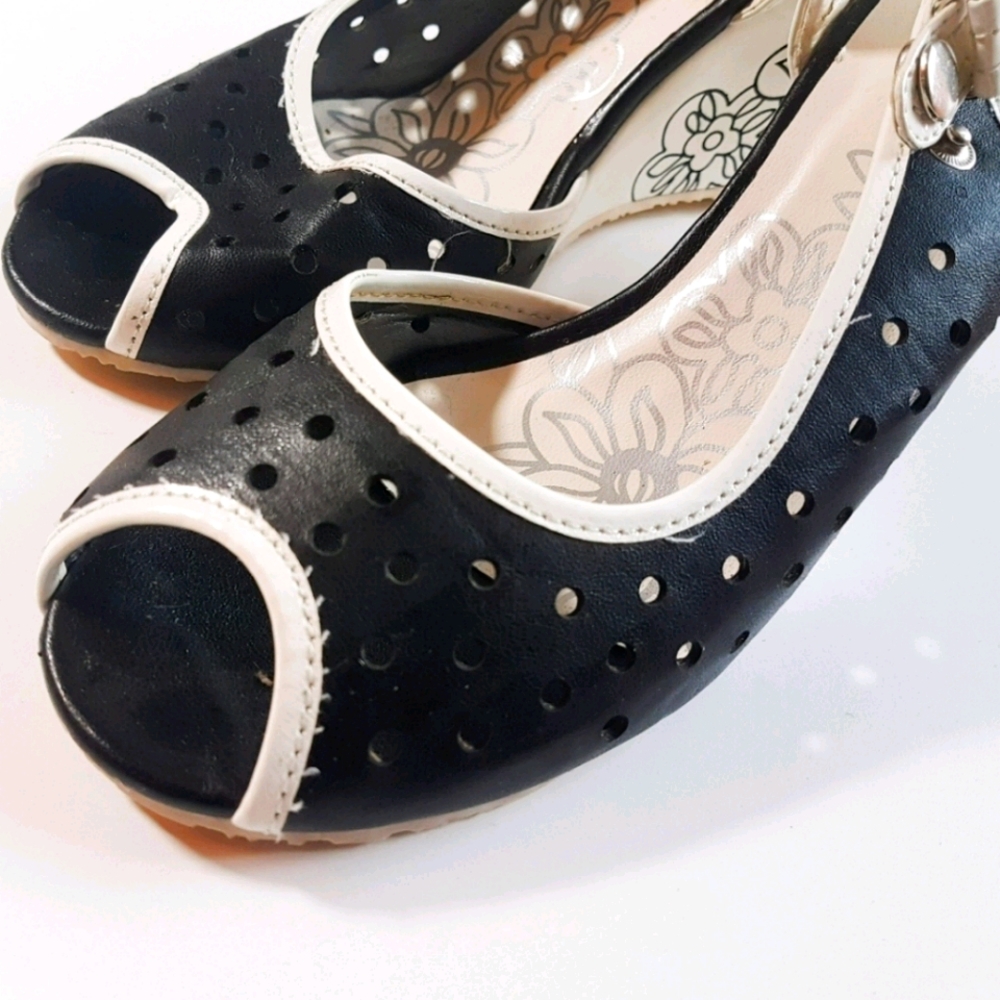 Peep toe black and white wedge sandals